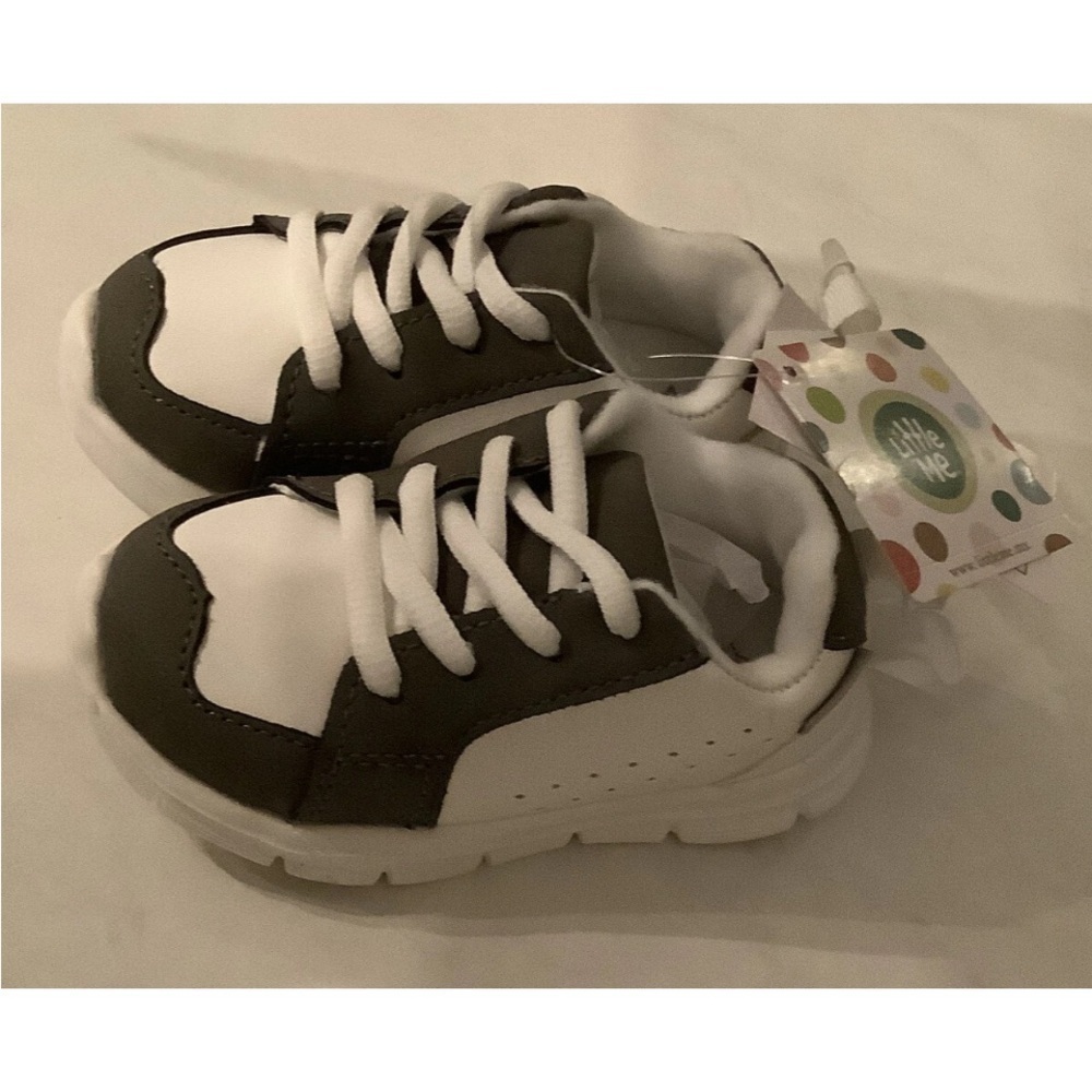 Boys Sneakers Size 5 Little Me Grey White Shoes - Picture 2 of 7